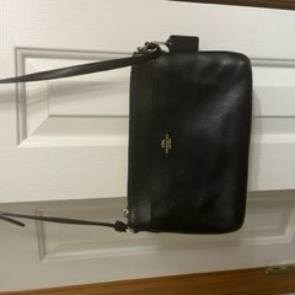 Coach purse with strap